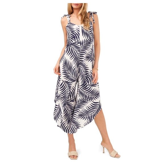 Vince Camuto Dresses & Skirts - Elegant black  and White Leaf tropical  Print jumpsuit women’s M